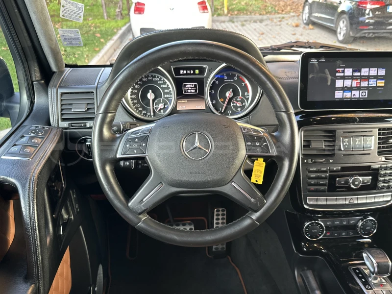 Mercedes-Benz G 63 AMG Designo* Harman/Kardon* Distronic, снимка 10 - Автомобили и джипове - 52447092