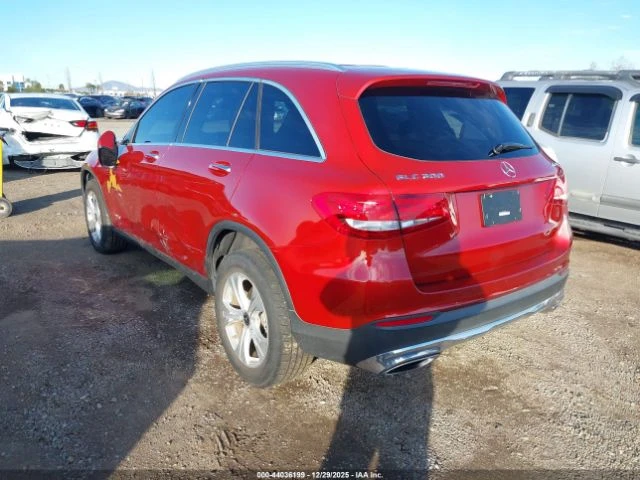 Mercedes-Benz GLC 300 4MATIC - изображение 4