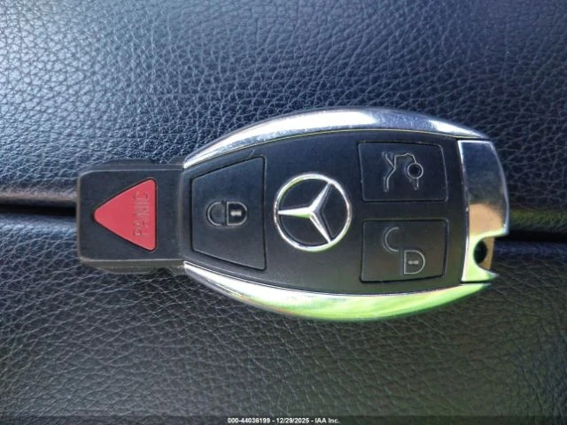 Mercedes-Benz GLC 300 4MATIC, снимка 11 - Автомобили и джипове - 53559752