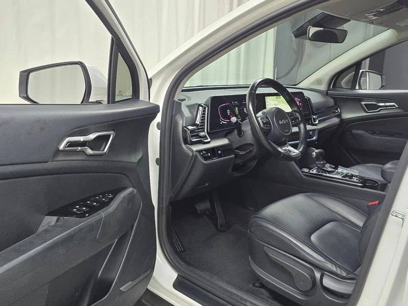 Kia Sportage 1.6 Automatic, снимка 6 - Автомобили и джипове - 55588000