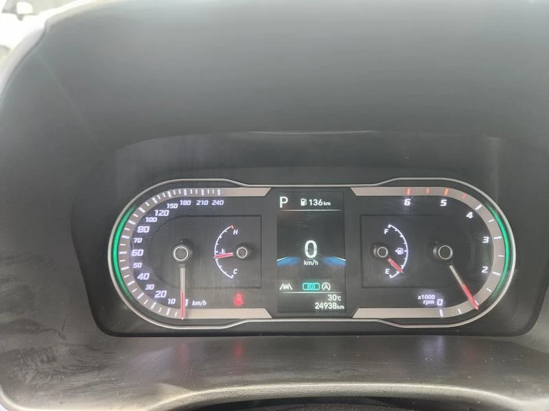 Hyundai Tucson 2.0 186 hp Automatic, снимка 8 - Автомобили и джипове - 55842790