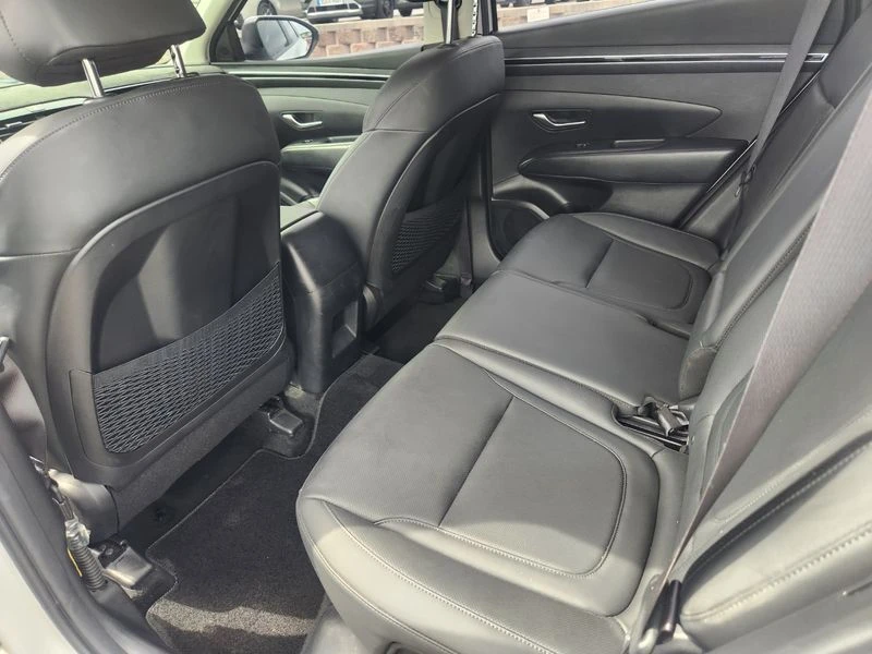Hyundai Tucson 2.0 186 hp Automatic, снимка 17 - Автомобили и джипове - 55842790