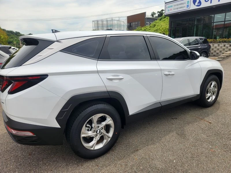 Hyundai Tucson 2.0 186 hp Automatic, снимка 4 - Автомобили и джипове - 55842790