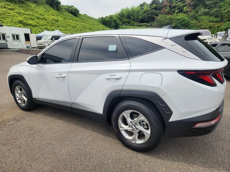 Hyundai Tucson 2.0 186 hp Automatic, снимка 5 - Автомобили и джипове - 55842790