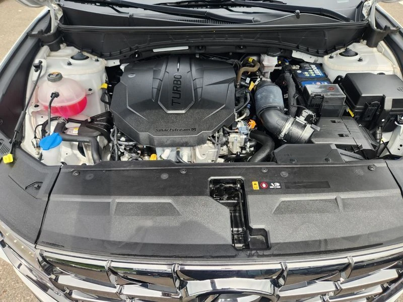 Hyundai Tucson 2.0 186 hp Automatic, снимка 10 - Автомобили и джипове - 55842790