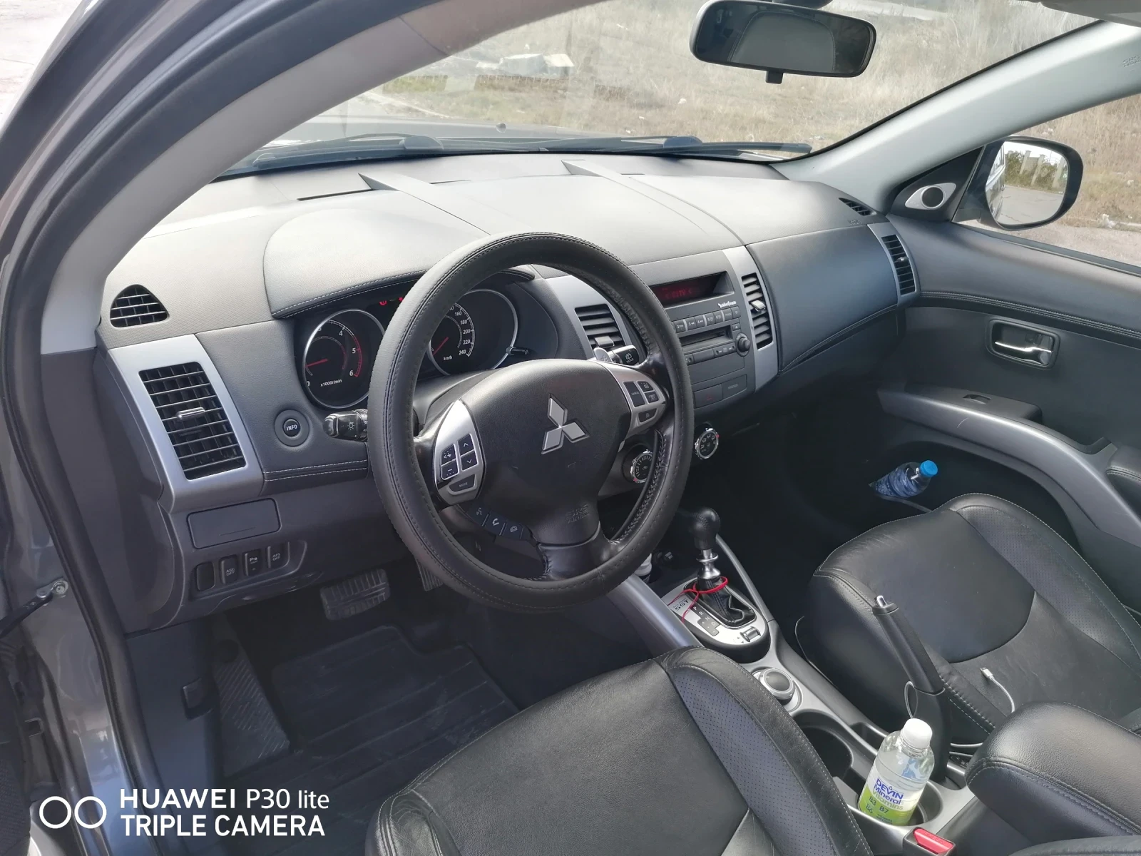 Mitsubishi Outlander 2.2 DiD - изображение 7