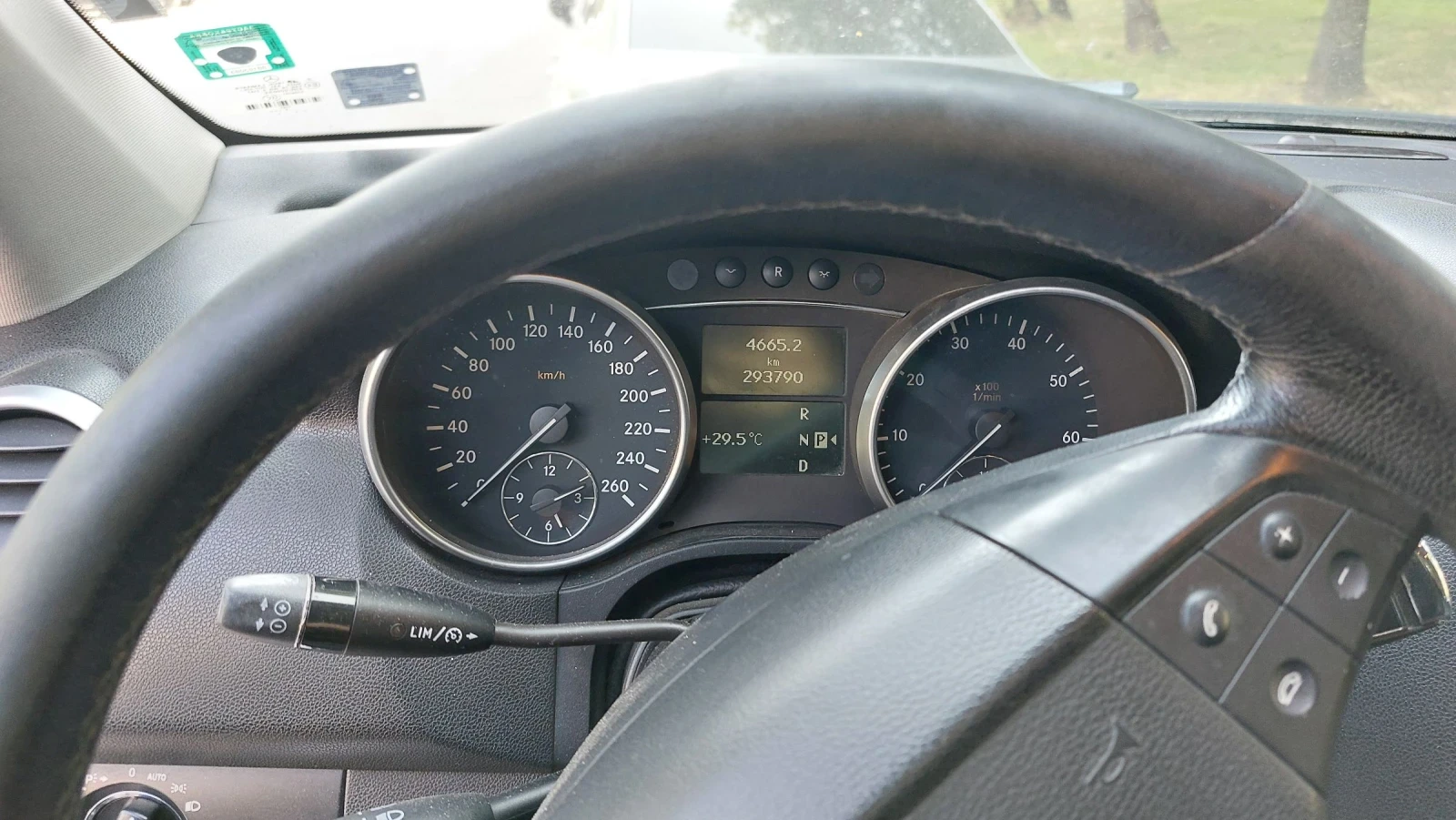 Mercedes-Benz ML 500  - изображение 5