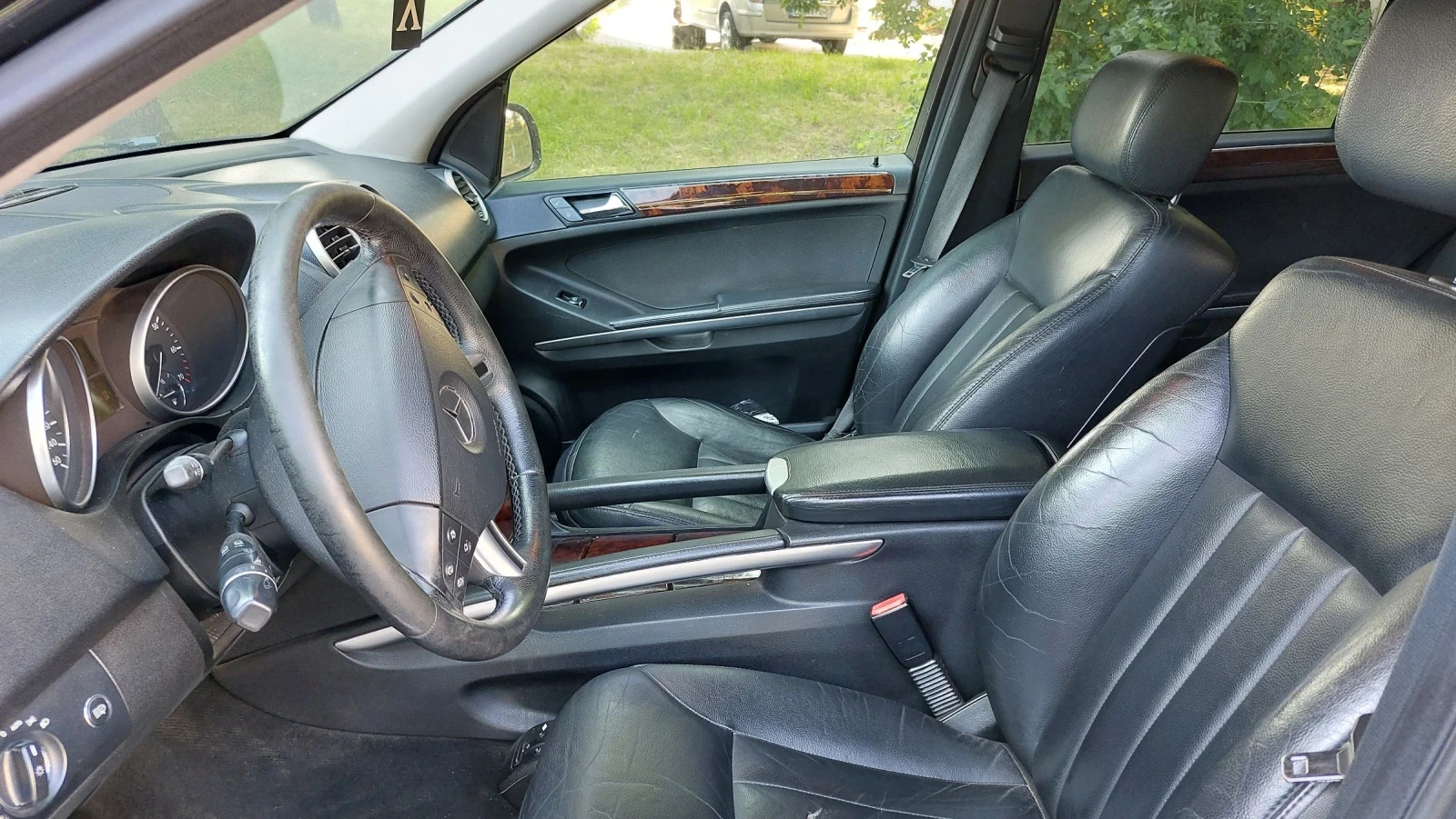 Mercedes-Benz ML 500  - изображение 3