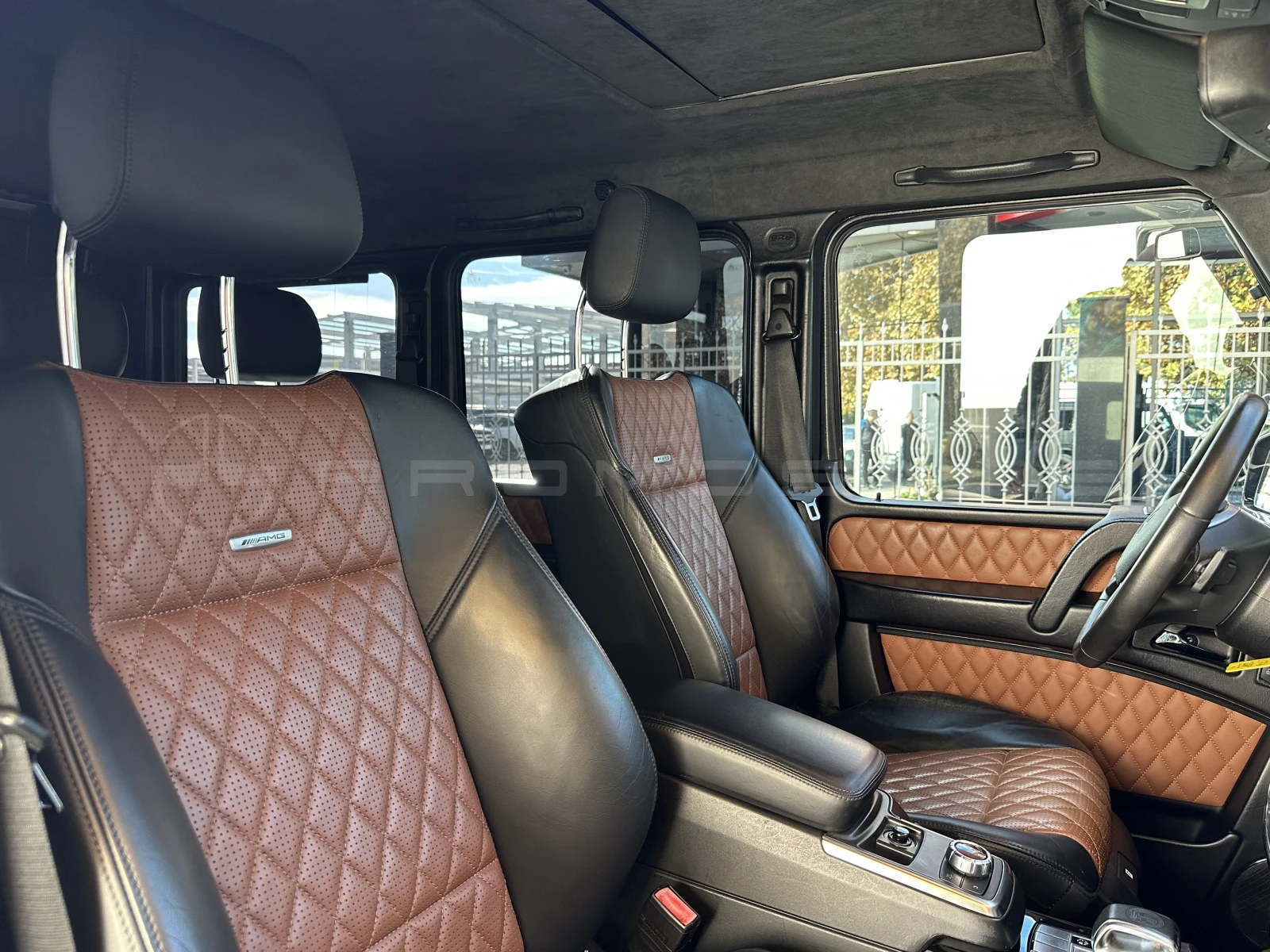 Mercedes-Benz G 63 AMG Designo* Harman/Kardon* Distronic | Mobile.bg   13
