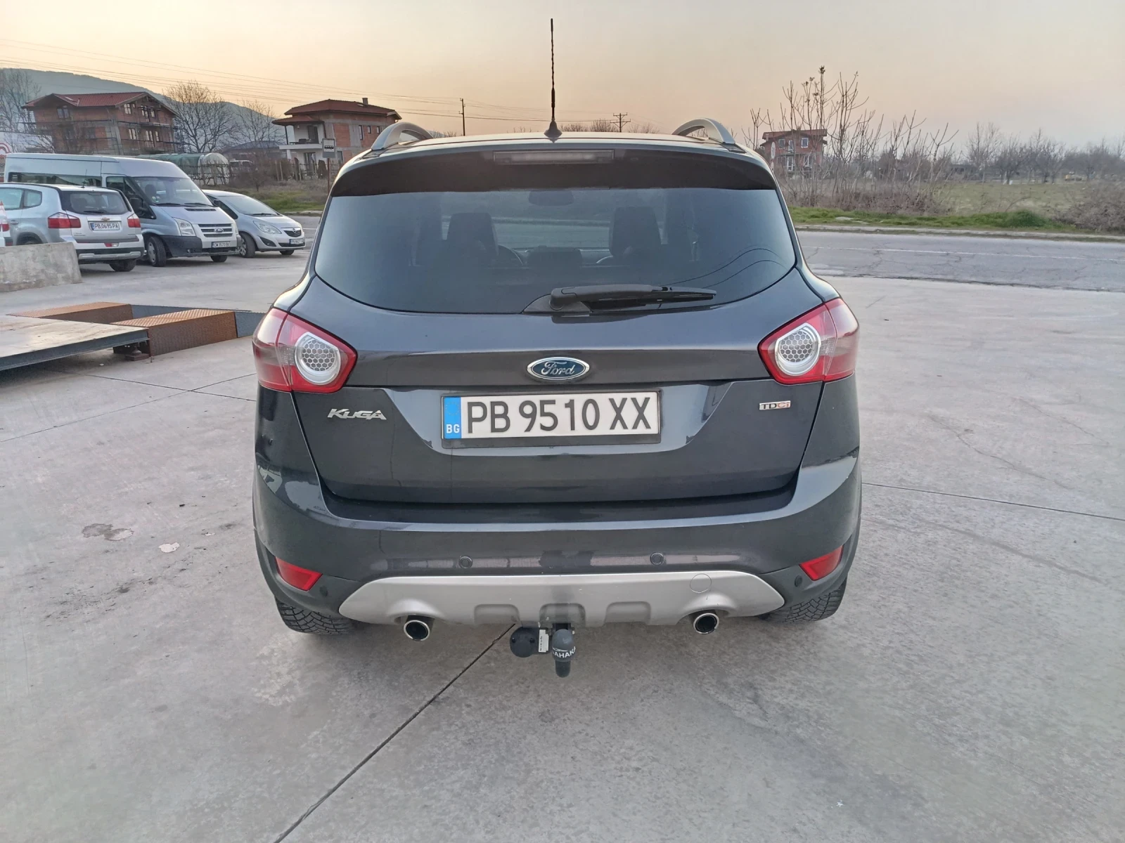Ford Kuga 2000tdci, снимка 7 - Автомобили и джипове - 53748023