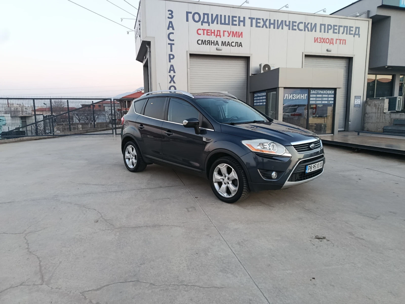 Ford Kuga 2000tdci, снимка 3 - Автомобили и джипове - 53748023