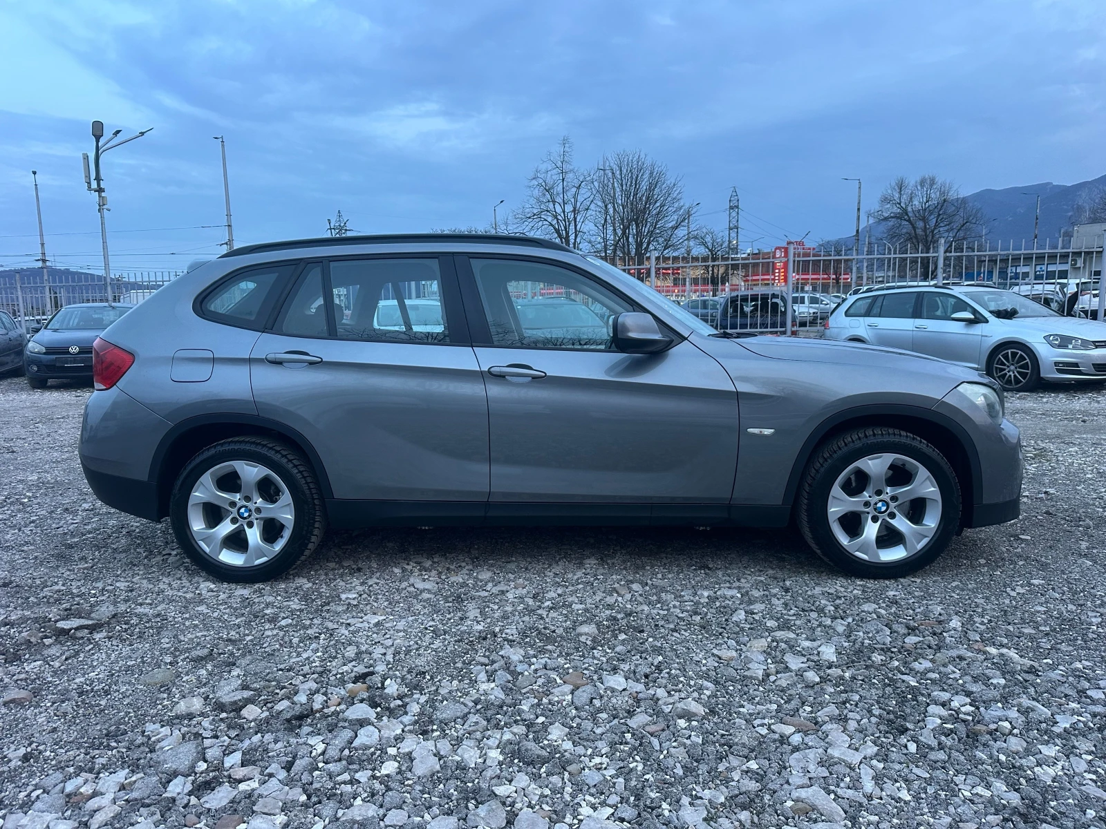 BMW X1 2, 0TD X-DRIVE 143kc, снимка 6 - Автомобили и джипове - 53928080