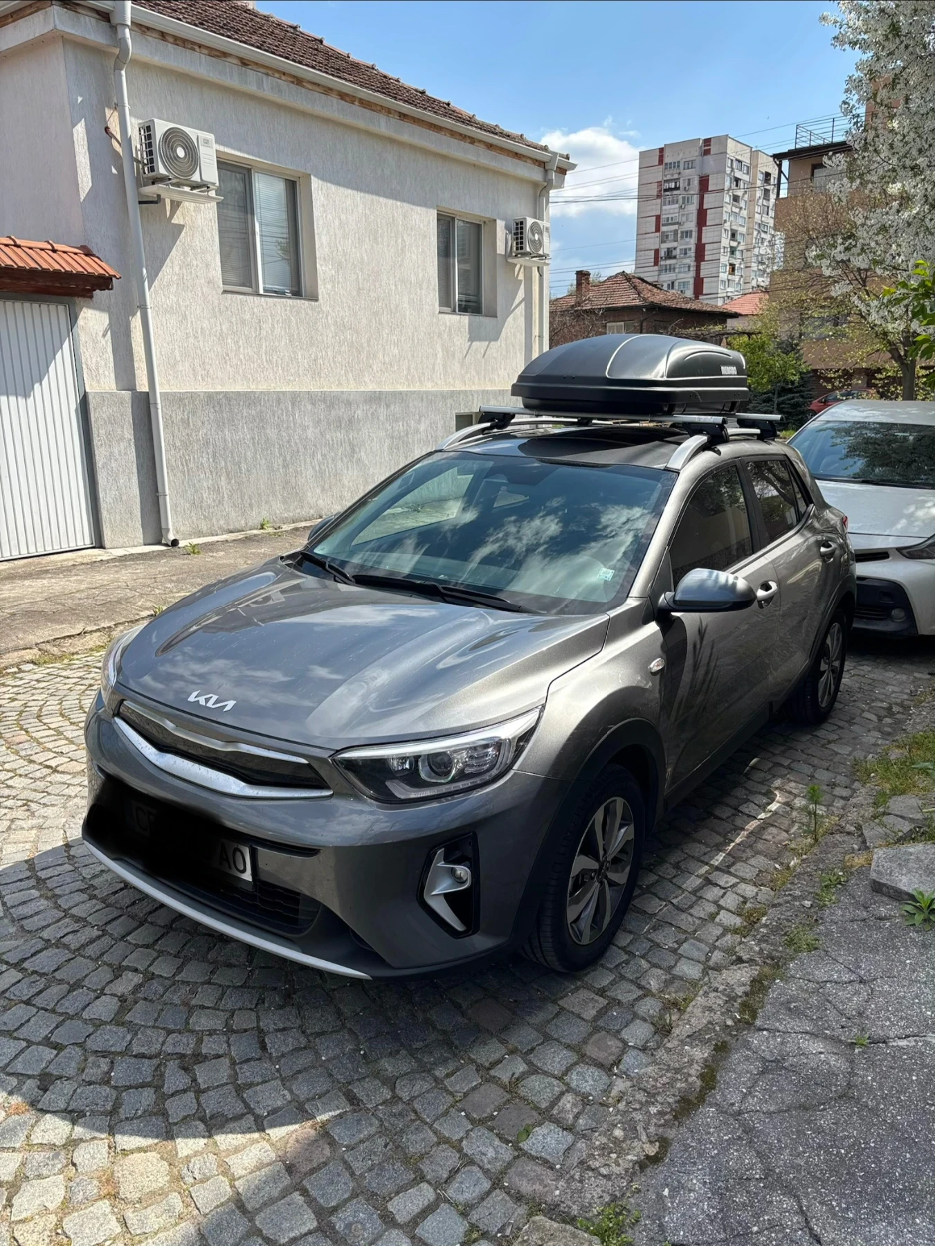 Kia Stonic 1.2 Comfort, снимка 2 - Автомобили и джипове - 54237270