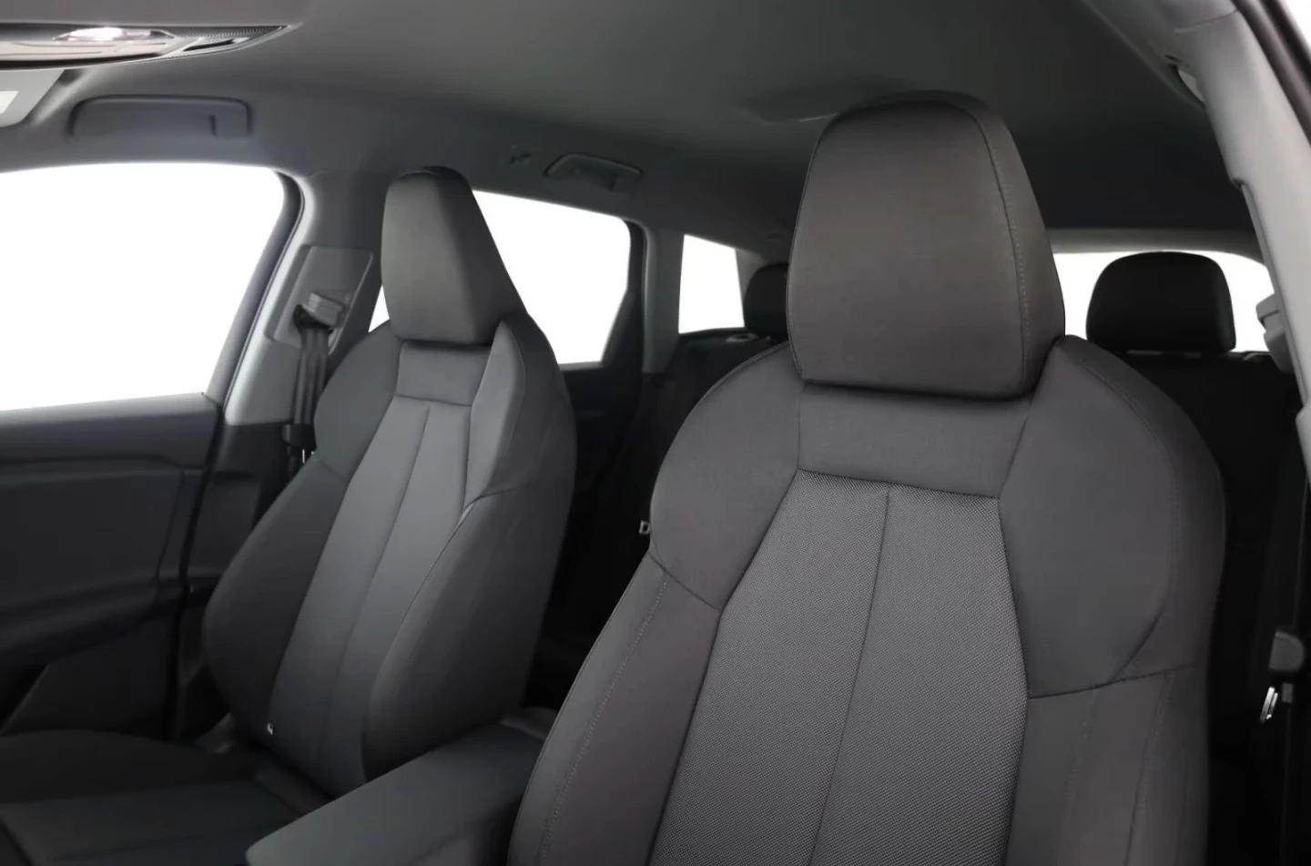 Audi Q6 E-TRON/ S-LINE/ 360/ TECH PACK/  VIRTUAL COCKPIT +, снимка 8 - Автомобили и джипове - 55199985