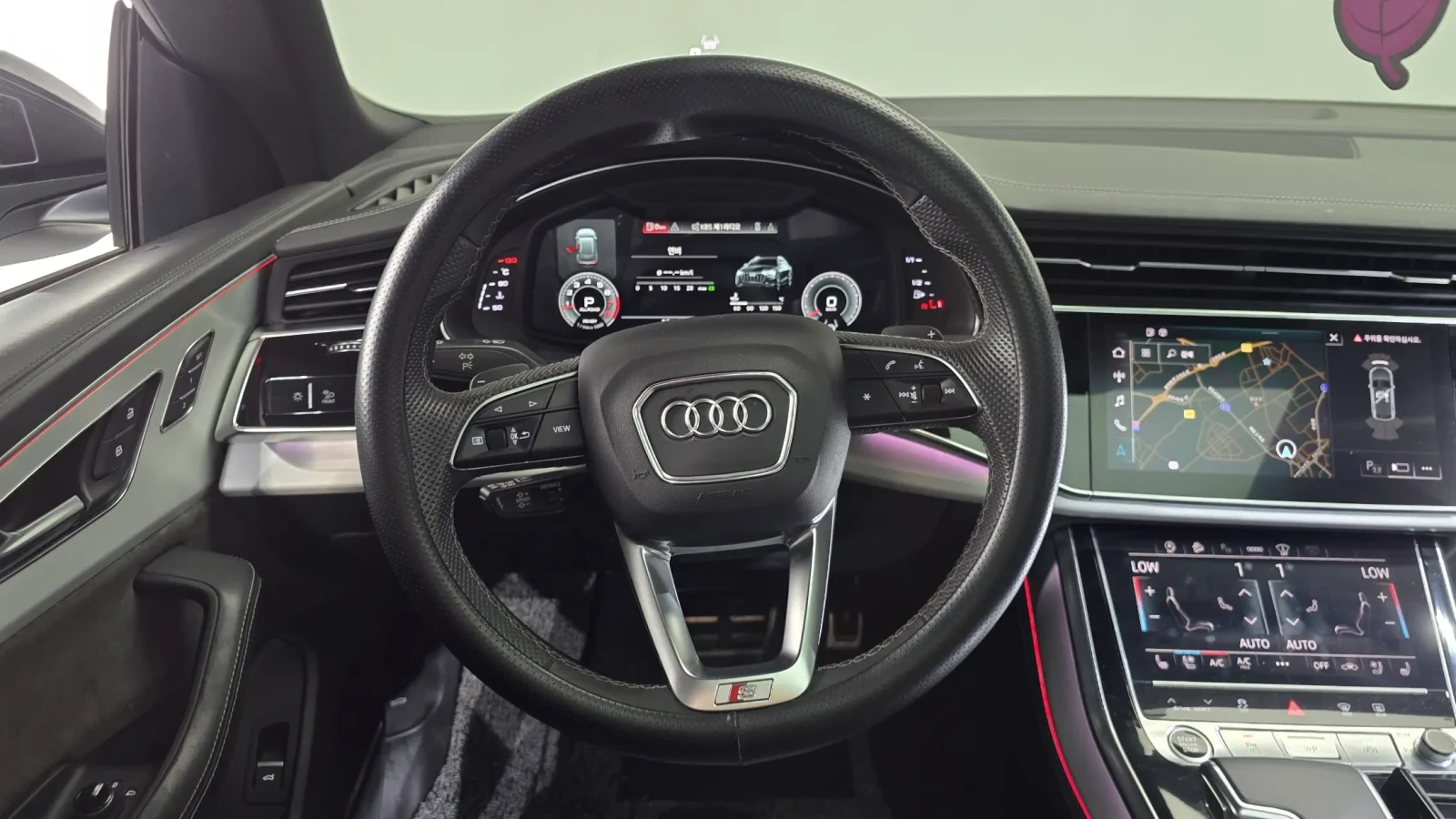 Audi Q8 55 TFSI PRESTIGE| DISTRONIC| B&O| MASSAGE| PANO| , снимка 7 - Автомобили и джипове - 55422148