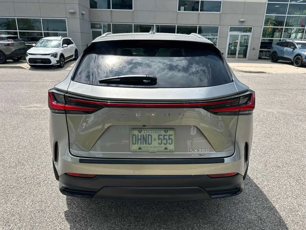 Lexus NX * 350 * CARFAX * ОПЦИЯ ЗА ФИНАНСИРАНЕ * , снимка 13 - Автомобили и джипове - 55580657