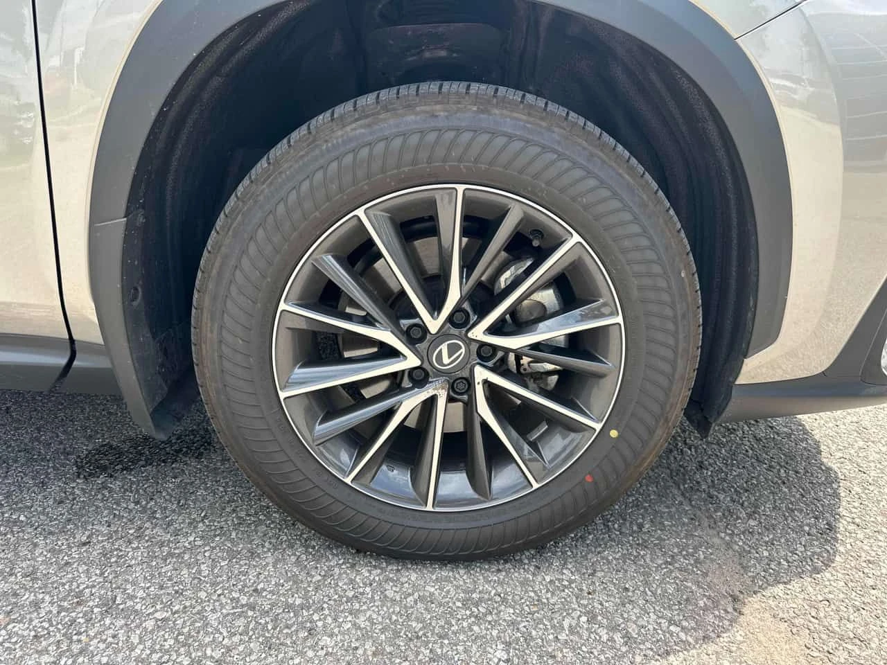 Lexus NX * 350 * CARFAX * ОПЦИЯ ЗА ФИНАНСИРАНЕ * , снимка 16 - Автомобили и джипове - 55580657