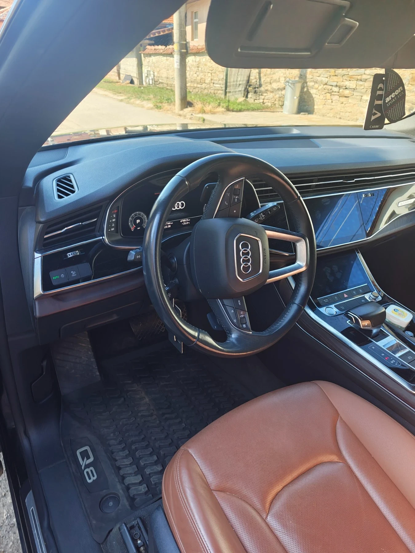 Audi Q8 S-line, снимка 6 - Автомобили и джипове - 55612080