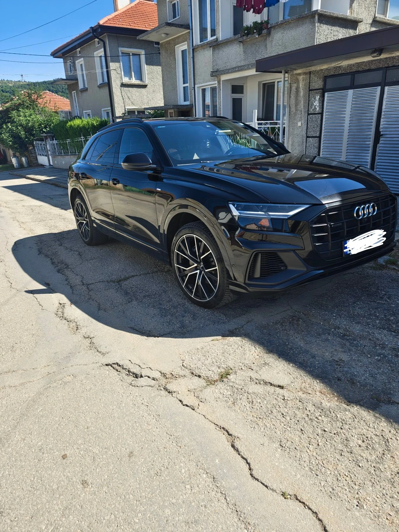 Audi Q8 S-line, снимка 3 - Автомобили и джипове - 55612080