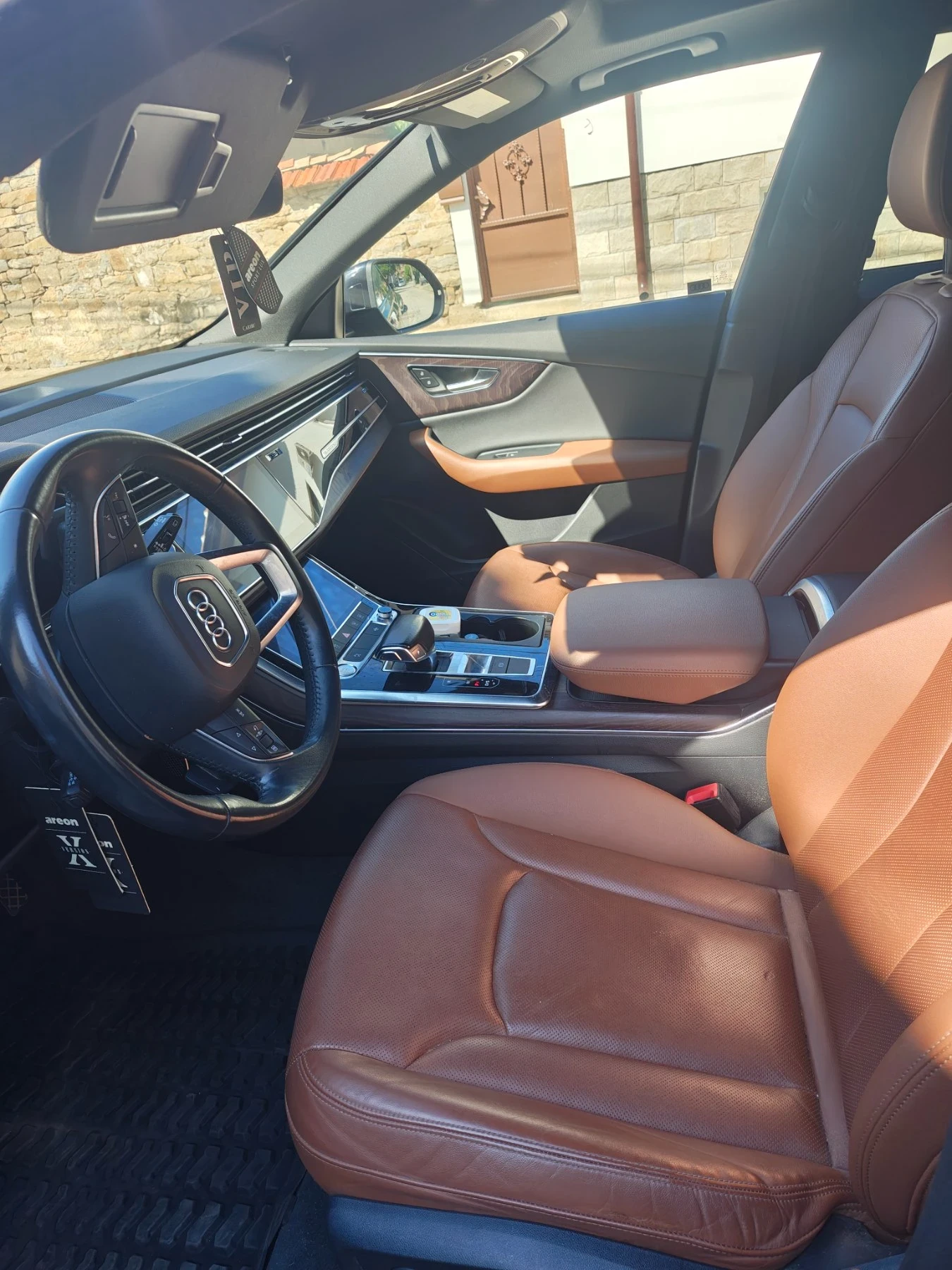 Audi Q8 S-line, снимка 5 - Автомобили и джипове - 55612080