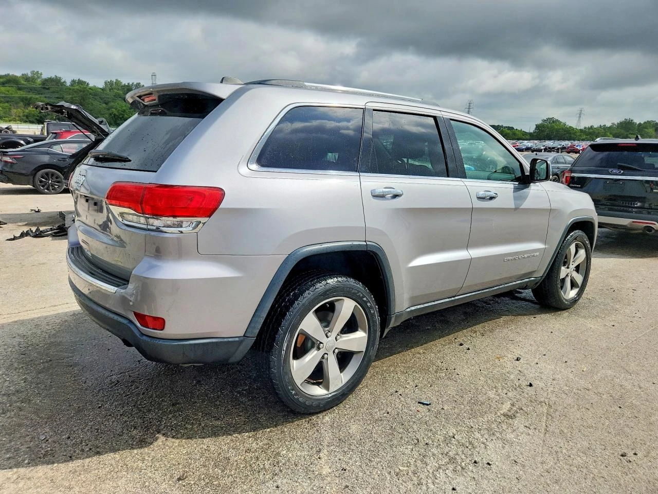 Jeep Grand cherokee 3.6l Limited, снимка 3 - Автомобили и джипове - 55877282