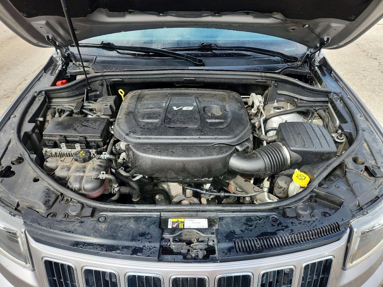 Jeep Grand cherokee 3.6l Limited, снимка 11 - Автомобили и джипове - 55877282