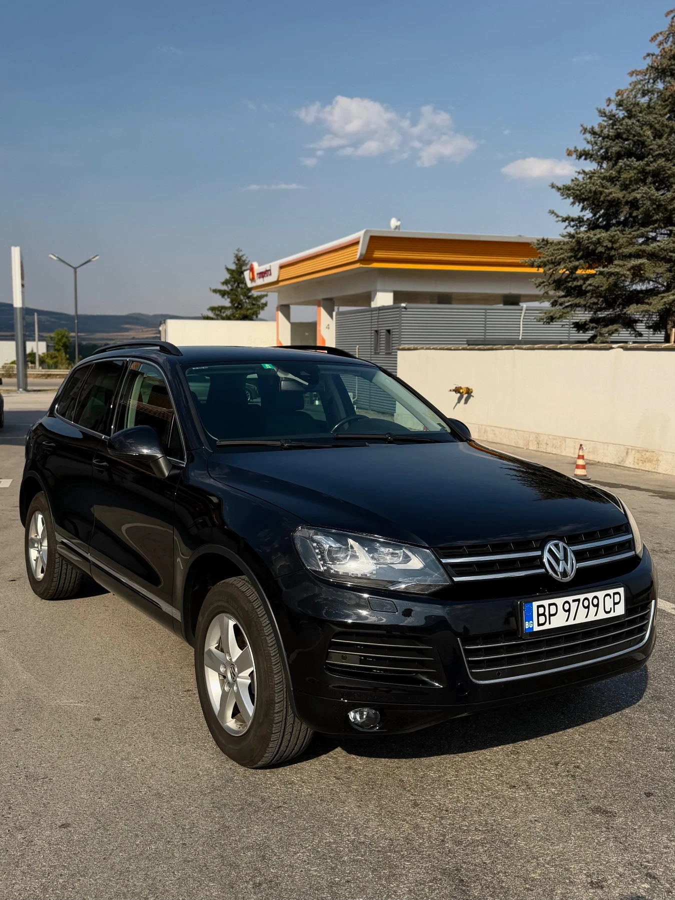 VW Touareg, снимка 9 - Автомобили и джипове - 56034531