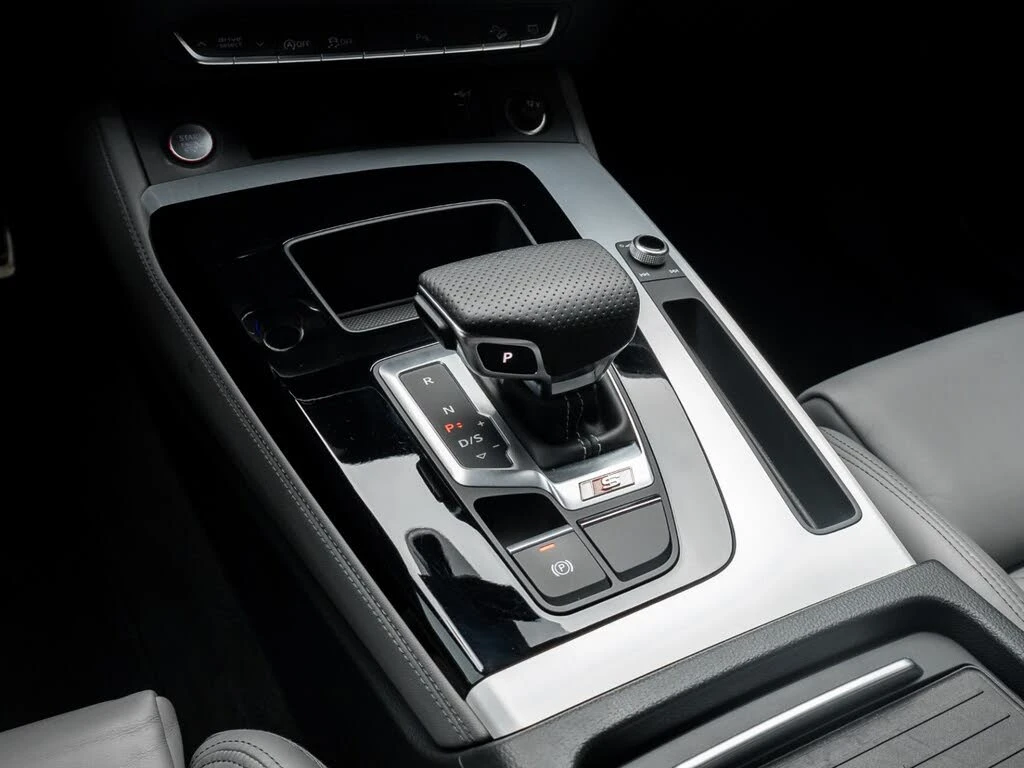 Audi SQ5 Sportback/VIRTUAL COCKPIT/WIRELESS/PANORAMA/, снимка 13 - Автомобили и джипове - 56181649