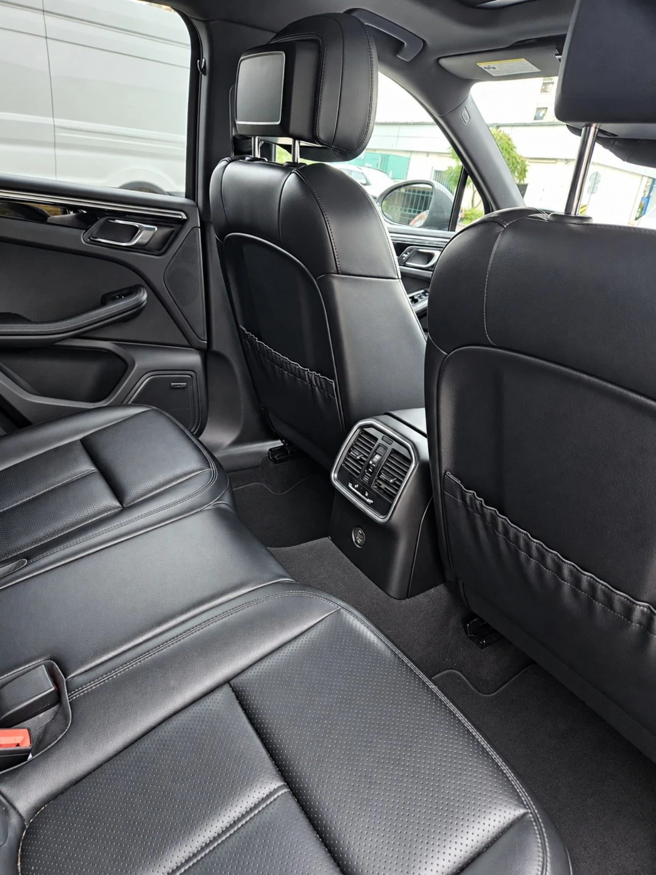 Porsche Macan 4x4| PDK| SPORT CHRONO| SPORT PLUS , снимка 9 - Автомобили и джипове - 56261741