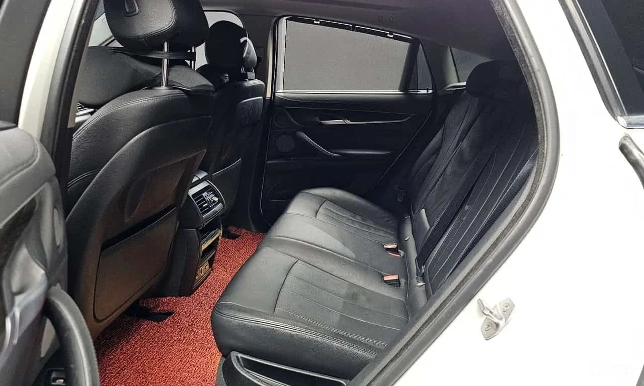 BMW X6 XDRIVE30D * ФИКСИРАНА ЦЕНА ДО БЪЛАГАРИЯ* , снимка 15 - Автомобили и джипове - 56295536