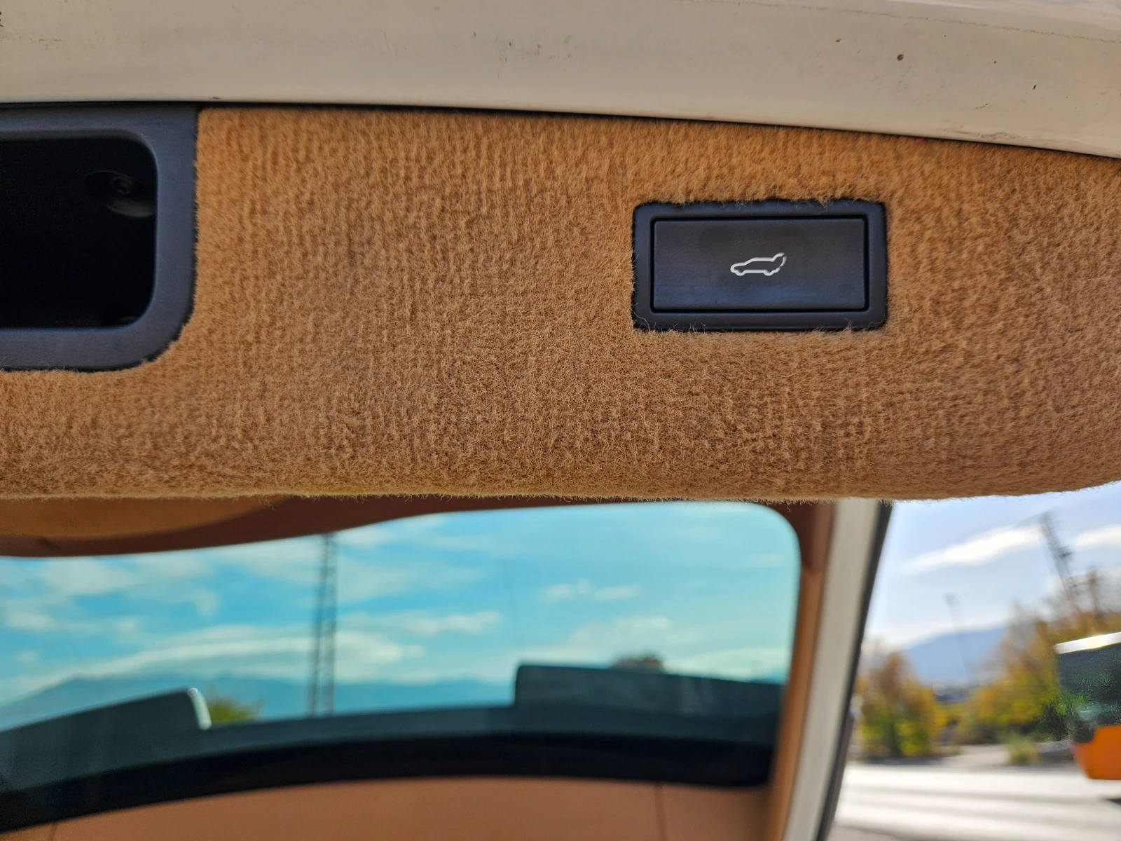 Porsche Cayenne, снимка 14 - Автомобили и джипове - 56597580