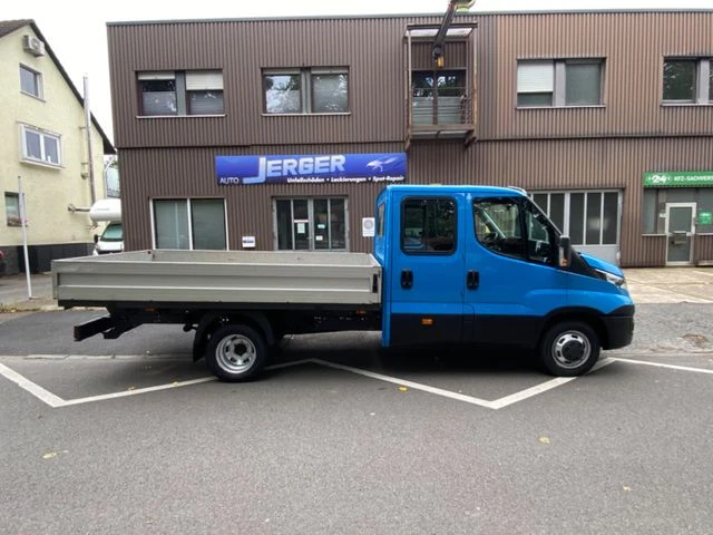 Iveco Daily 35C15 7-места, снимка 4 - Бусове и автобуси - 47354023