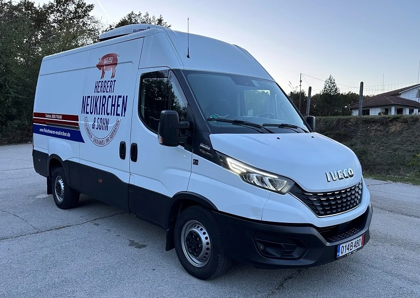 Iveco 35S18 HI-MATIC* ХЛАДИЛЕН* LED* КЛИМА* ВЪЗ.ВЪЗГЛАВНИЦИ - изображение 2
