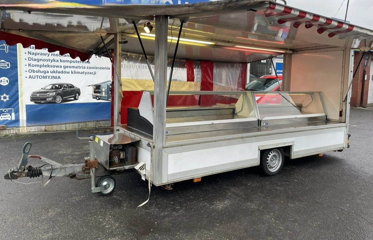 Каравана Adria МАГАЗИН МЕСО И МЛЕЧНИ ПРОДУКТИ  - изображение 3