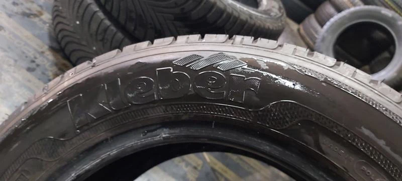 Гуми Летни 205/60R15, снимка 2 - Гуми и джанти - 31149321