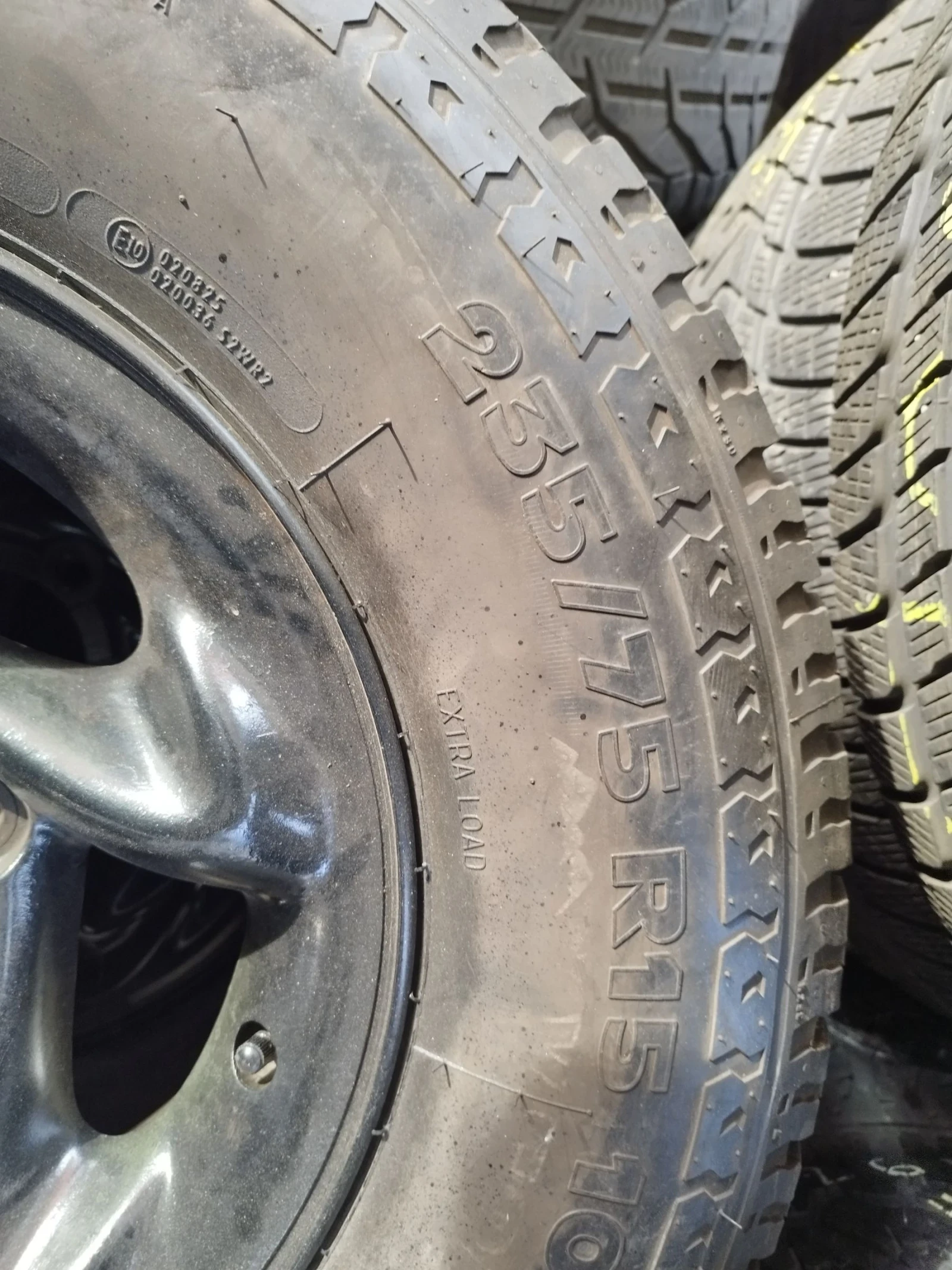 ���� � ������ 235/70R15 �� Mitsubishi Pajero | Mobile.bg � ����������� 3