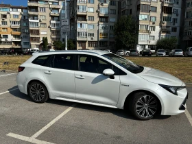 Toyota Corolla 2.0 HSD Executive Plus, снимка 3