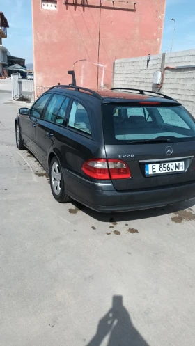 Mercedes-Benz E 220, снимка 10