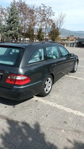 Mercedes-Benz E 220, снимка 4