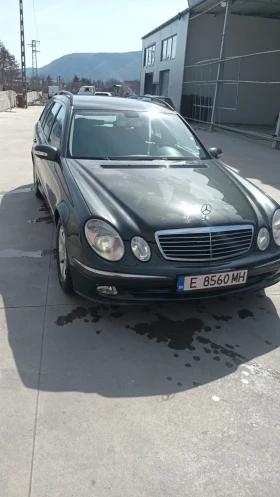 Mercedes-Benz E 220, снимка 1