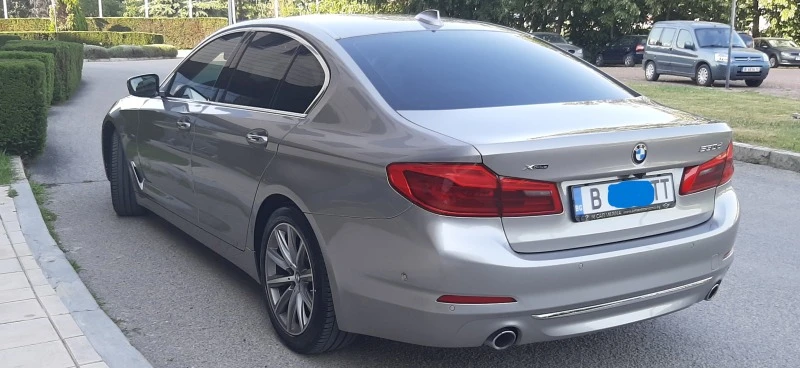 BMW 530 G30 Luxury Line xDrive, снимка 13 - Автомобили и джипове - 46592015