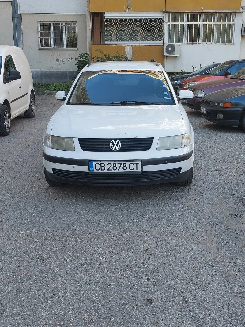 VW Passat 1800, снимка 1 - Автомобили и джипове - 47386053