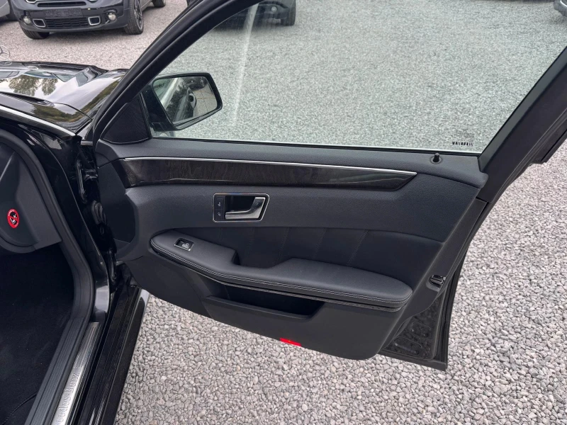 Mercedes-Benz E 350 CDI , снимка 8 - Автомобили и джипове - 51987315