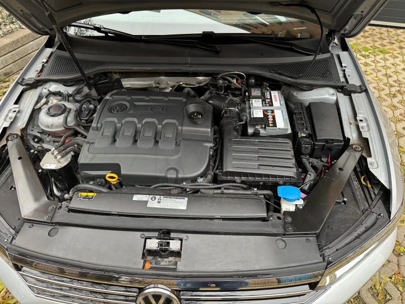 VW Passat 2.0 TDI 150kc DSG от VW България, снимка 13 - Автомобили и джипове - 52308086