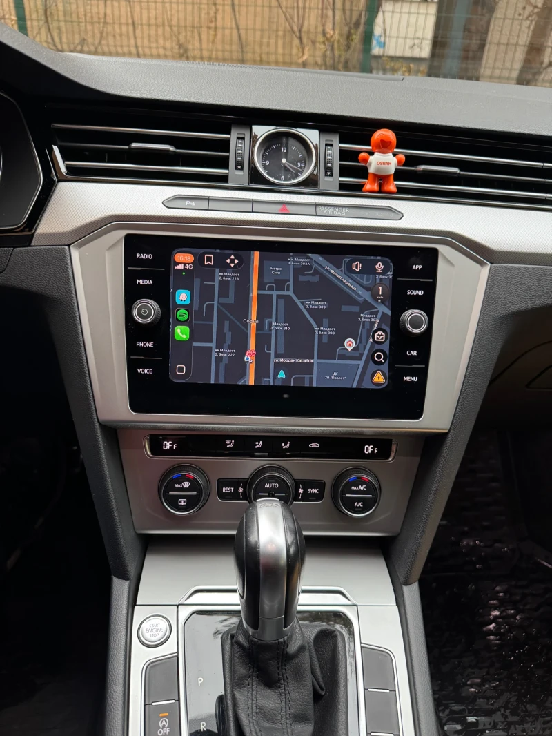 VW Passat 2.0 TDI 150kc DSG от VW България, снимка 9 - Автомобили и джипове - 52308086