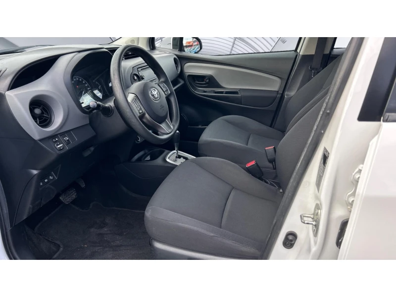 Toyota Yaris 1.5 HSD, Месечна вноска от 444 лв., снимка 11 - Автомобили и джипове - 52366791