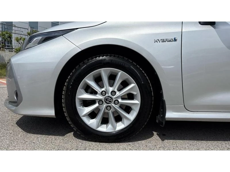 Toyota Corolla SDN 1.8HSD EXECUTIVE | Mobile.bg � ����������� 11