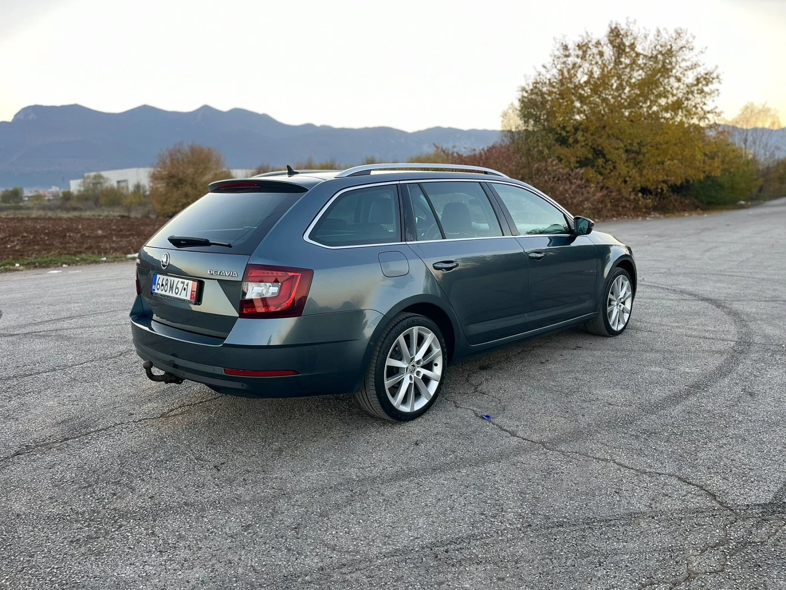 Skoda Octavia 2.0 TDI DSG BUSINESS - изображение 4