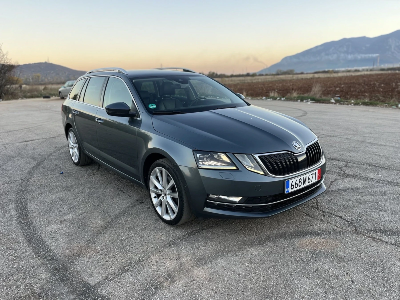 Skoda Octavia 2.0 TDI DSG BUSINESS - изображение 2