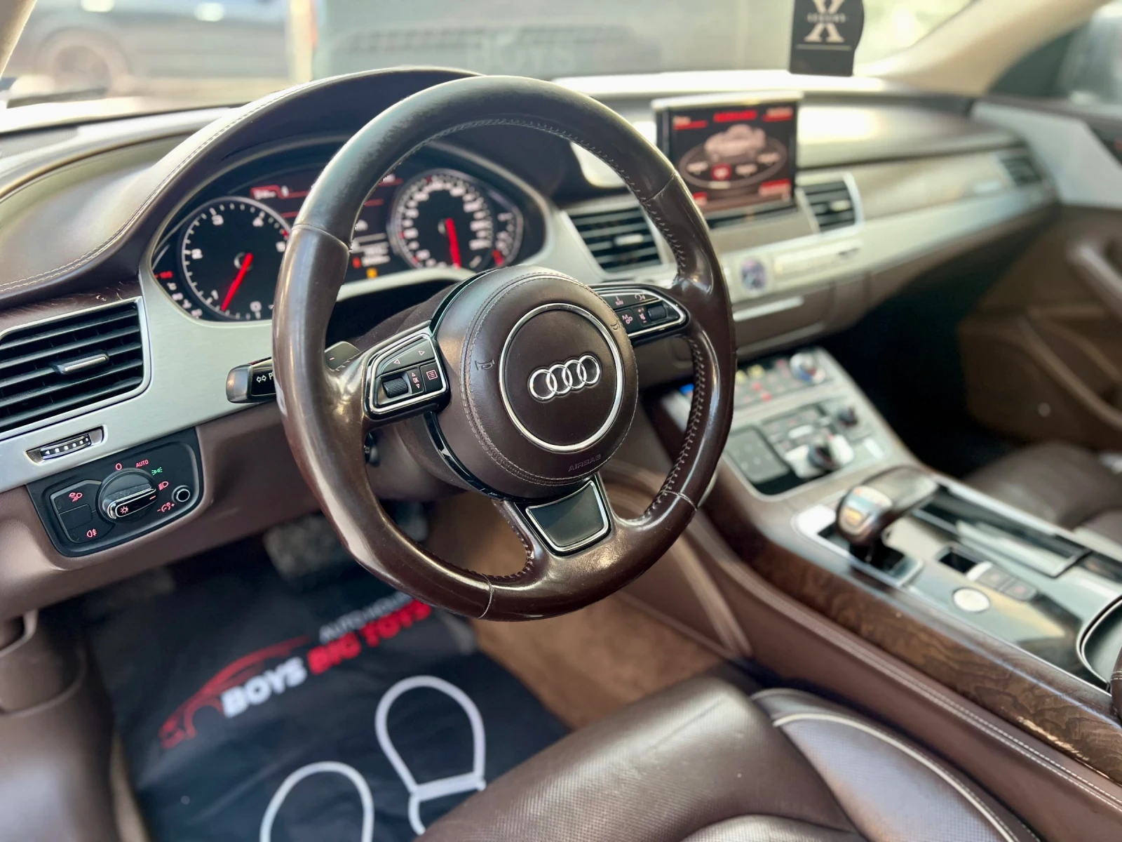 Audi A8 4.2TDI* DesingSelection* BOSE* Масажи* TV* Обдухва - изображение 6